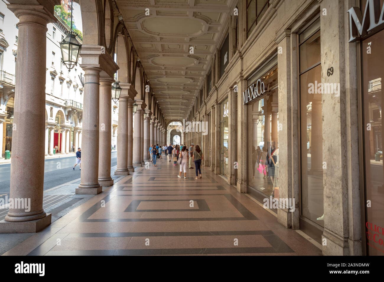 I caratteristici portici di Torino